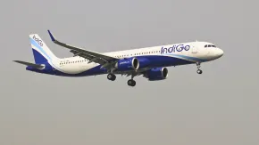 IndiGo ने इस रूट पर उड़ानें बंद करने का लिए फैसला, यात्रियों की बढ़ेगी टेंशन!
