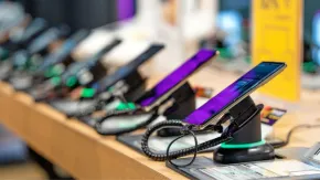 OnePlus, Oppo और Realme के मोबाइल फोन बनाएगी भारतीय कंपनी, पहले साल होगी 80 लाख स्मार्टफोन की मैन्यूफैक्चरिंग