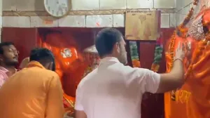 VIDEO: बजरंगबली की शरण में पहुंचे राहुल गांधी, रायबरेली के हनुमान मंदिर में किया दर्शन-पूजन, पुजारी ने ली सेल्फी