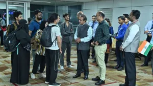 फिर दिखा भारत की कूटनीति का जलवा, ईरान से भारतीय छात्रों को लेकर दिल्ली में लैंड हुई फ्लाइट