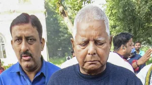 पुत्र मोह में फंसे लालू! करारी हार के बाद भी तेजस्वी पर जताया भरोसा, विधायक दल की बैठक में कही ये बात