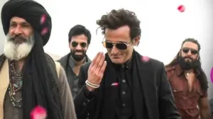 कौन है वो शख्स जिसकी ताल पर बेधड़क झूमे अक्षय खन्ना, 'धुरंधर' वाली एंट्री भी बन गई ग्रैंड, इस देश से है नाता