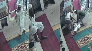 MP: मस्जिद में वजू करते समय अचानक फर्श पर गिरा शख्स, कुछ ही सेकेंड में हुई मौत; सामने आया CCTV फुटेज
