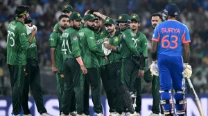 IND vs PAK: दिग्गज गेंदबाज ने पाकिस्तान के जमकर लिए मजे, कहा- 20 रन और होते तो फॉलो-ऑन देना पड़ता