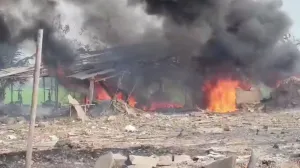 दर्दनाक हादसा! पटाखा फैक्ट्री में जोरदार धमाके से 21 की मौत, 8 लोग घायल