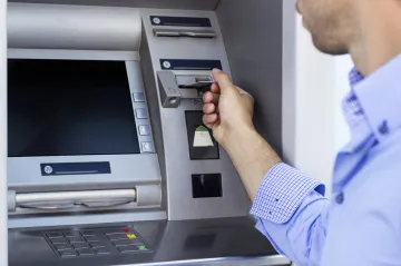 Know How: बिना कार्ड के ATM मशीन से निकलेगा पैसा- India TV Paisa