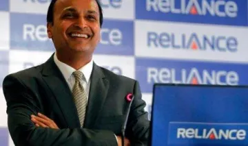 रिलायंस इंफ्रा सड़क कारोबार बेचने के लिए कर रही है बातचीत, एसपी अपैरल्‍स का IPO आएगा 2 अगस्‍त को- India TV Paisa