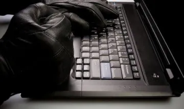 भारत पर साइबर अटैक का खतरा, अपराधी चुरा सकते हैं कंज्यूमर और कंपनियों का इम्पॉर्टेंट डेटा- India TV Paisa