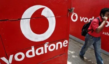 Vodafone ने IPO की तैयारियां की शुरू, बोफा, कोटक, यूबीएस समेत अन्‍य बैंकों को किया नियुक्‍त- India TV Paisa