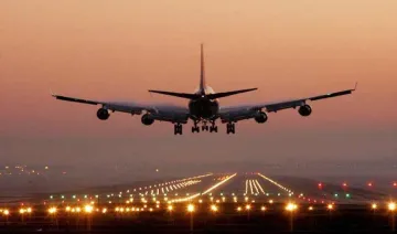 सोलर एनर्जी से रौशन होंगे देश भर के सभी हवाईअड्डे, कोचीन के बाद दूसरे एयरपोर्ट पर लगेंगे पैनल्‍स- India TV Paisa