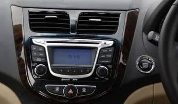 MUSIC SYSTEN IN CAR- India TV Hindi