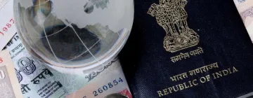 पाकिस्तान के मुकाबले बेहद पावरफुल है भारत का पासपोर्ट, जानिए अमेरिका समेत अन्य देशों की रैंकिंग- India TV Paisa