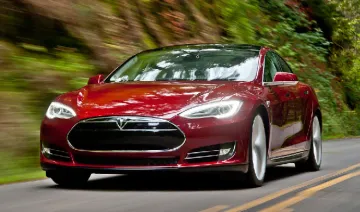 automated system will be improved in Tesla C sedan Car- India TV Hindi