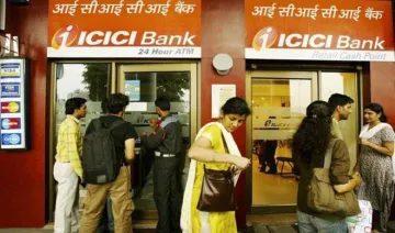 ICICI बैंक का चौथी तिमाही का मुनाफा 76 फीसदी घटा, 702 करोड़ रुपए का रहा शुद्ध लाभ- India TV Paisa