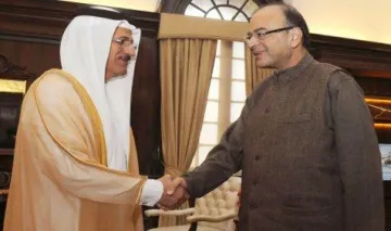 UAE prince in India: भारत में कच्चा तेल भंडारण करेगा UAE, फ्री में देगा 5 लाख टन ऑयल- India TV Paisa