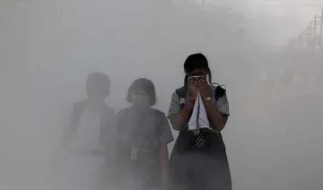 वायु प्रदूषण से 2060 तक भारत और चीन में हो सकती है 90 लाख लोगों की समय पूर्व मौत: रिपोर्ट- India TV Paisa