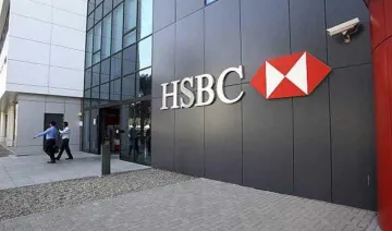 HSBC भारत में अपनी शाखाओं की संख्या घटाकर करेगी आधी, 300 लोगों को धोना पड़ेगा नौकरी से हाथ- India TV Paisa