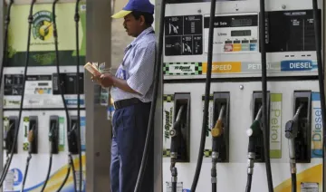 बिहार में महंगा होगा पेट्रोल और डीजल, कैबिनेट ने दी वैट की दर में वृद्धि को मंजूरी- India TV Paisa