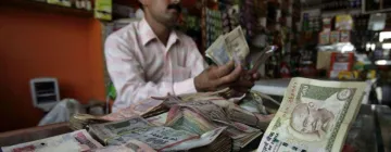 Black Money: तीन लाख रुपए से अधिक के नकद लेनदेन पर रोक लगाने की सिफारिश, 15 लाख से अधिक नहीं रख सकेंगे कैश!- India TV Paisa