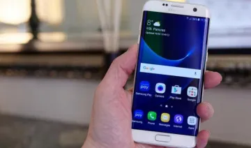 New Galaxy: सैमसंग ने लॉन्‍च किए गैलेक्‍सी S7 और S7 Edge, कीमत 48,900 और 56,900 रुपए- India TV Paisa