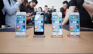 Apple ने पेश की कॉरपोरेट लीज स्‍कीम, किराये पर मिलेंगे iPhone SE और अन्‍य मॉडल- India TV Paisa