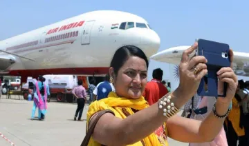 घरेलू हवाई यात्रियों की संख्या जून में 21 फीसदी बढ़ी, 79.76 लाख लोगों ने की हवाई यात्रा- India TV Paisa