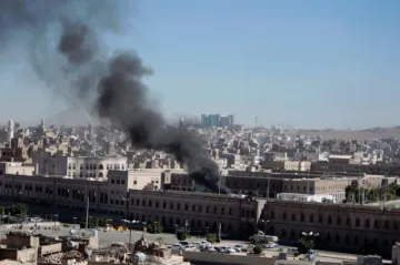 Yemen Clashes Air Strikes Kill 80 Including 37 Civilians- India TV Hindi
