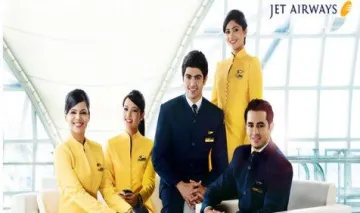 मुंबई-सिंगापुर रूट पर बोइंग 777 चलाएगी जेट एयरवेज, इंदौर व गया से हज यात्रा करवाएगी स्‍पाइस जेट- India TV Paisa
