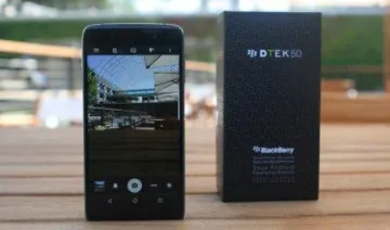 Blackberry ने लॉन्‍च किया दुनिया का सबसे सुरक्षित एंड्रॉयड फोन DTEK 50, बेमिसाल फीचर्स से है लैस- India TV Paisa