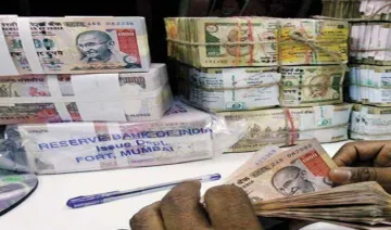 Capital Infusion: 13 पब्लिक सेक्‍टर बैंकों को मिली वित्तीय मदद, FY17 में सरकार देगी 22,915 करोड़ रुपए- India TV Paisa