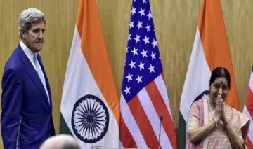 अमेरिका ने भारत को दिया आश्वासन, कहा- Visa शुल्क को लेकर चिंताओं पर करेंगे विचार- India TV Paisa