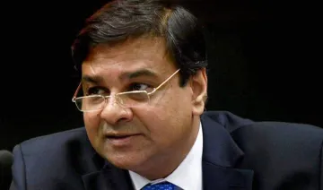 RBI की आम आदमी से अपील, घबराएं नहीं, सिस्टम में छोटे नोटों की पर्याप्त नकदी मौजूद- India TV Paisa