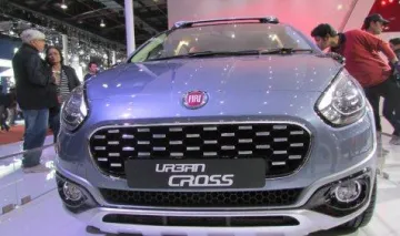 Fiat ने भारत में पेश की दमदार कार अर्बन क्रॉस, कीमत 6.85 लाख से शुरू- India TV Paisa