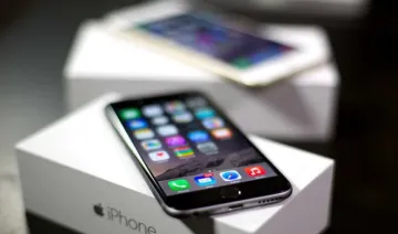 Diwali Dhamaka Sale: iPhone पर मिल रहा है 24000 रुपए तक का डिस्काउंट, यहां से कर सकते हैं खरीदारी- India TV Paisa