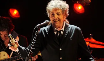 bob dylan finally broke the silence on the nobel prize- India TV Hindi