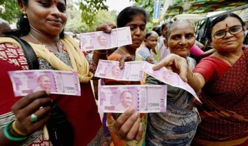 नोटबंदी: सिर्फ 8 दिन में बैंकों को मिले 4 लाख करोड़ रुपए, अब जल्द लोन सस्ता होने की उम्मीद- India TV Paisa