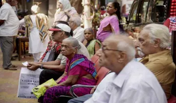 senior citizens- India TV Hindi