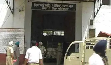 6 prisoners escaped after firing indiscriminately in nabha...- India TV Hindi