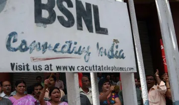 अप्रैल-जून तिमाही में BSNL को हुआ 1,721 करोड़ रुपए का नुकसान, भारत में हैं 35 करोड़ इंटरनेट ग्राहक- India TV Paisa