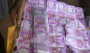 नोटबंदी के बाद इनकम टैक्‍स विभाग को मिला 4,807 करोड़ रुपए का कालाधन, 112 करोड़ रुपए के नए नोट जब्त- India TV Paisa