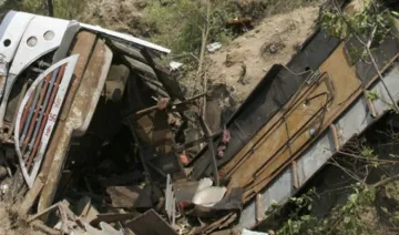 school bus accident in uttar pradesh 10 serious and 40...- India TV Hindi