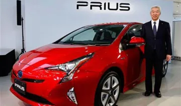 भारतीय बाजार में उतरने के लिए तैयार Toyota की नई हाइब्रिड प्रियस, जनवरी में हो सकती है लॉन्‍च- India TV Paisa