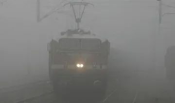 Train fog- India TV Hindi