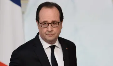 hollande was asked to give a strong reaction from european...- India TV Hindi