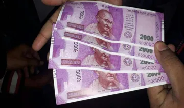 जाली नोट मामले की जांच कर रहा है ICICI बैंक, एटीएम से निकला था 2,000 का नकली नोट- India TV Paisa