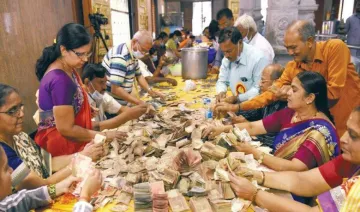 नोटबंदी से घटी तिरुपति बालाजी मंदिर की कमाई, घाटा पूरा करने के लिए टिकट के दाम बढ़ाने पर विचार- India TV Paisa