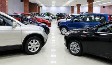 Car Sales January 2017: जनवरी में ऑटो कंपनियों की बिक्री ने पकड़ी रफ्तार, मारुति ने बेचीं 1.44 लाख कार- India TV Paisa