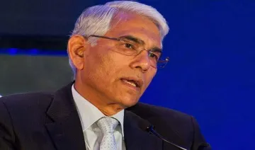 विनोद राय ने वित्त मंत्री और पीएमओ को लिखा पत्र, डूबे कर्ज पर रूपरेखा का सुझाव दिया- India TV Paisa