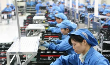 चीन इस साल 5 लाख नौकरियों में करेगा कटौती, स्‍टील, कोल और भारी उद्योग सेक्‍टर में होगी छंटनी- India TV Paisa