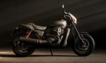 हार्ले डेविडसन ने लॉन्‍च की अपनी सस्‍ती बाइक स्‍ट्रीट रॉड, कीमत 5.86 लाख रुपए- India TV Paisa